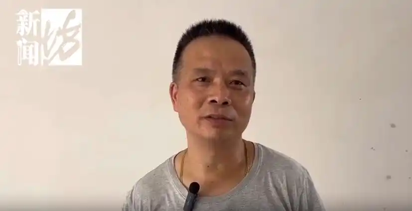 房门被巨量垃圾堵住 社区：老人捡的_小区捡垃圾老人_居民捡垃圾放屋里谁来管
