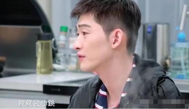 郑爽粉丝反应炸了_张翰公开新恋情_郑爽祝福张翰新恋情