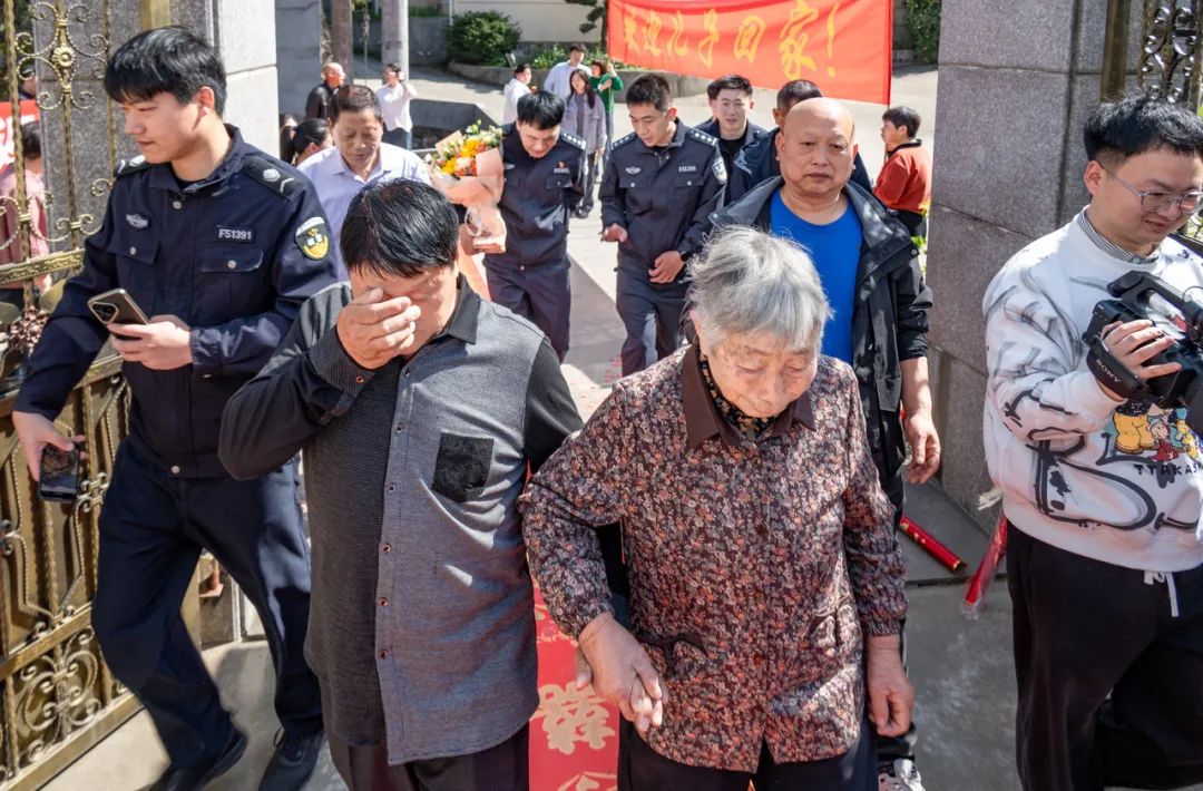 浙江新昌寻亲故事_嵊州信息港寻亲_嵊州公安和合寻亲工作室